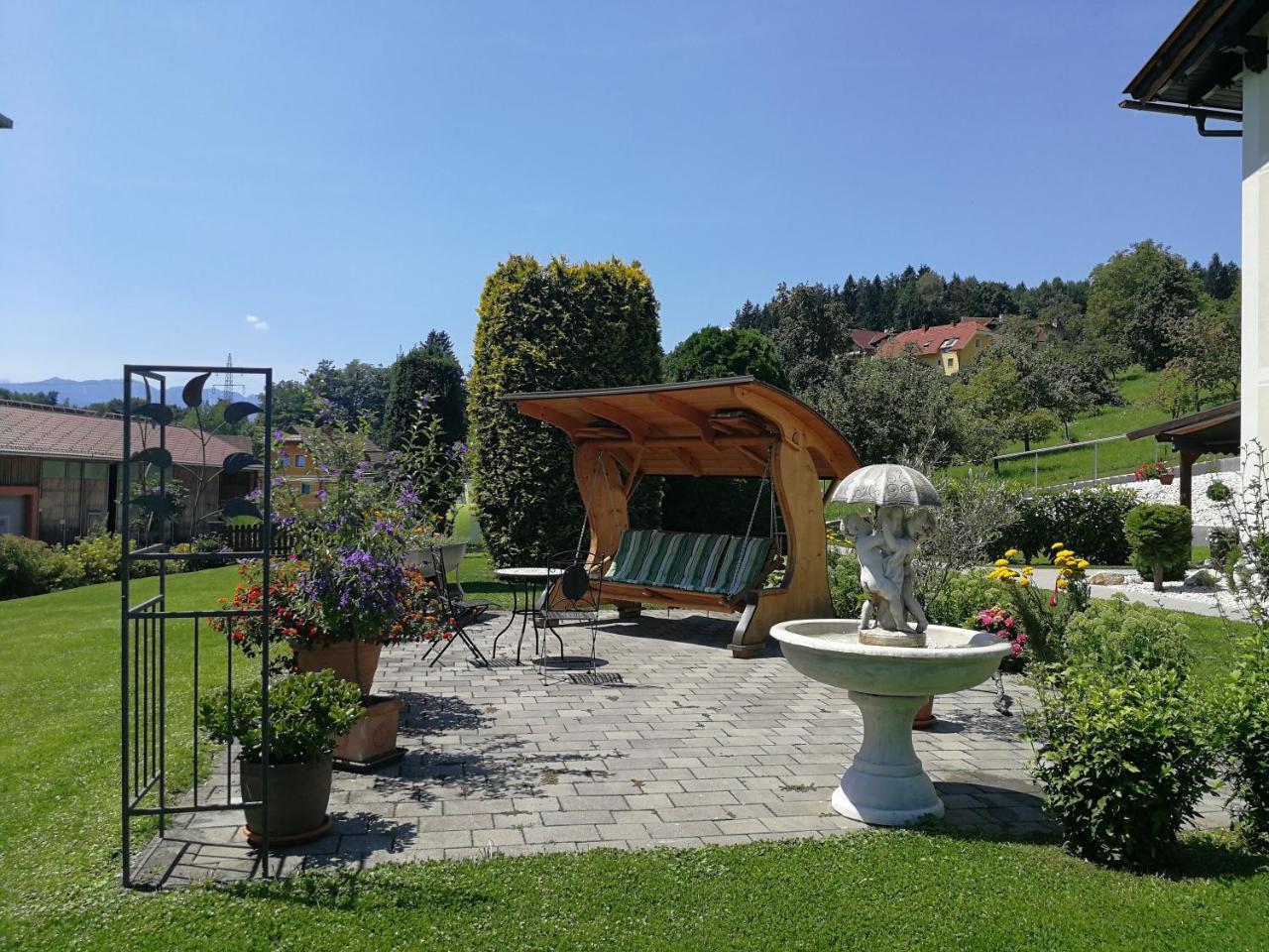 Ferienwohnungen Oranhof Фельден-ам-Вертерзе Екстер'єр фото